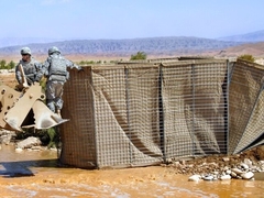 Кора приглашает вас посетить мастерскую оборонительного барьера.