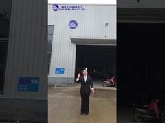 Перспектива от первого лица проводит вас в экскурсию по фабрике защитных барьеров.