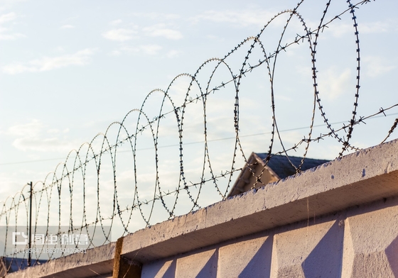 Горяче погруженный Bto-22 оцинкованный Concertina Razor Wire Fencing Bto30