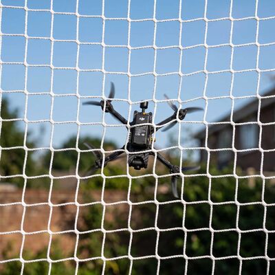 Сетка против дронов — белая полиэфирная сетка для защиты от дронов без узлов (ячейка 50x50 мм, шнур 3 мм)